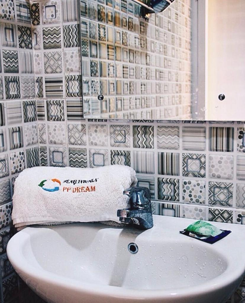 Pp Dream Guesthouse Singaraja Eksteriør bilde